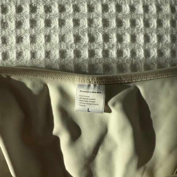 Strawberry Milk Mob Picture Perfect Set Size Large - Picture 5 of 5